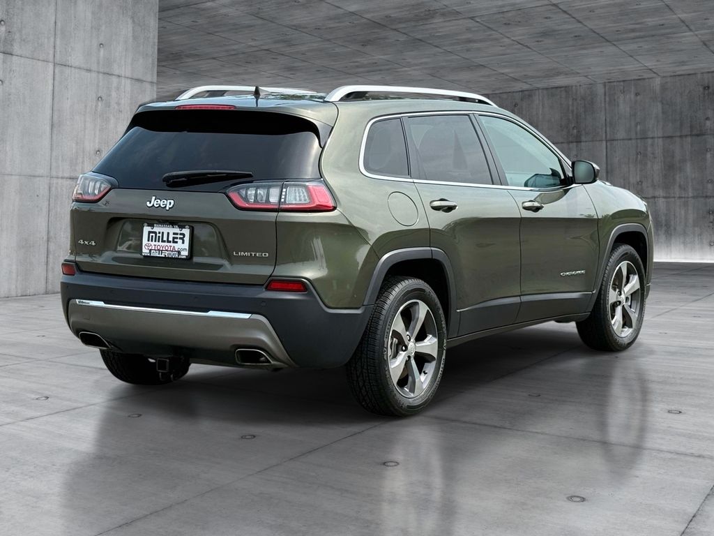 Used 2019 Jeep Cherokee SUV
