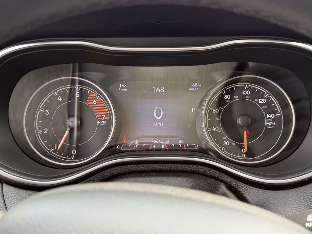 Used 2019 Jeep Cherokee SUV