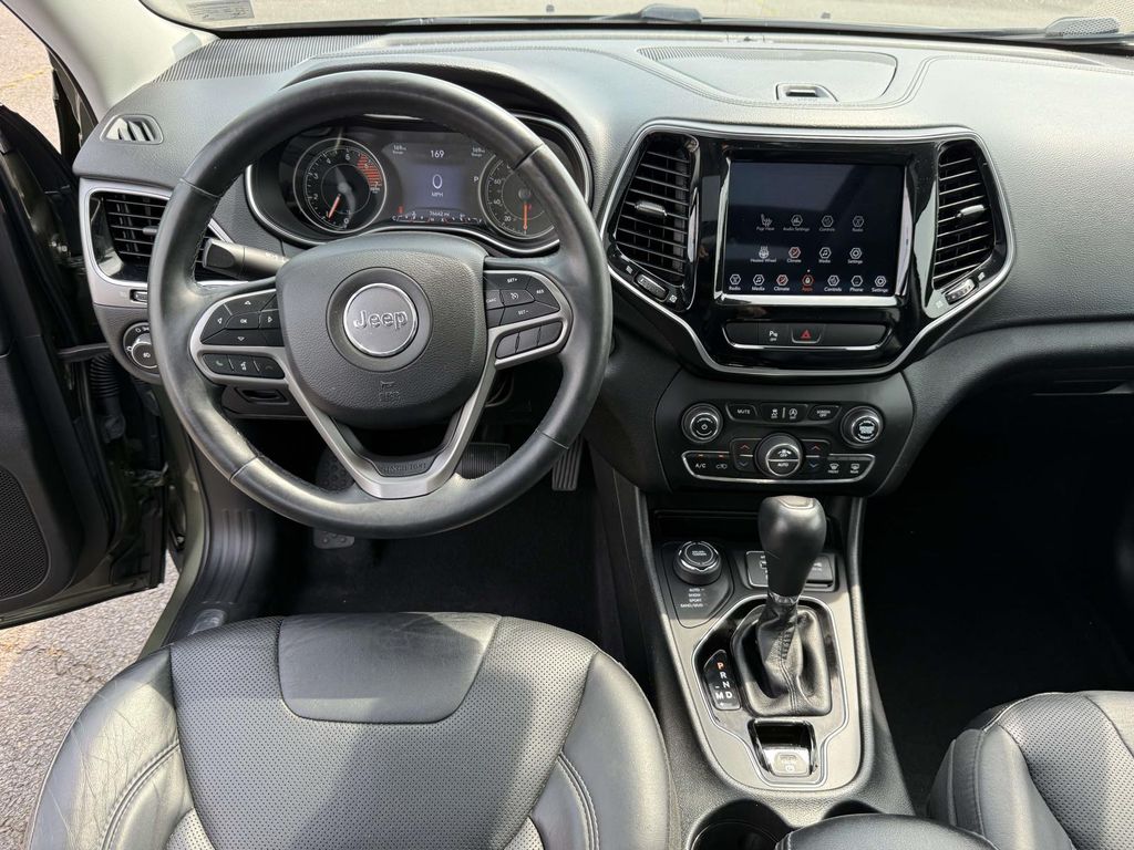 Used 2019 Jeep Cherokee SUV