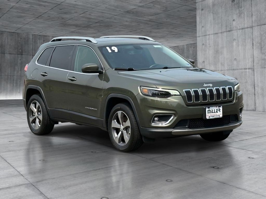 Used 2019 Jeep Cherokee SUV
