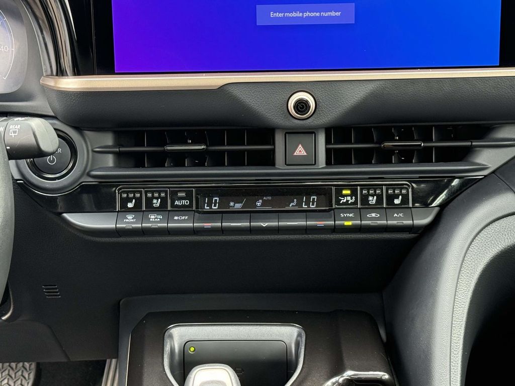 Used 2025 Toyota Crown Signia SUV