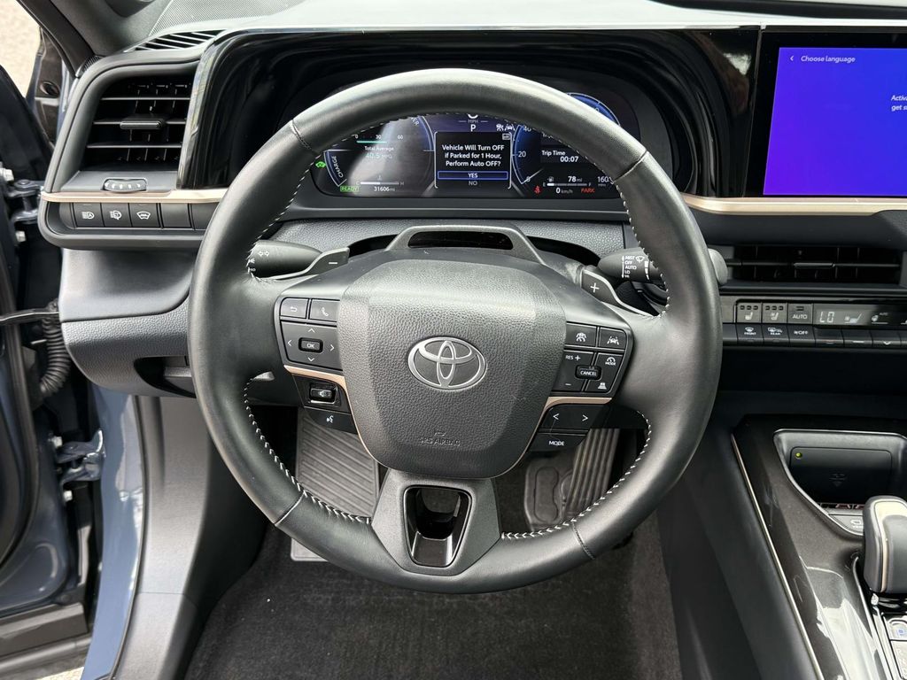 Used 2025 Toyota Crown Signia SUV