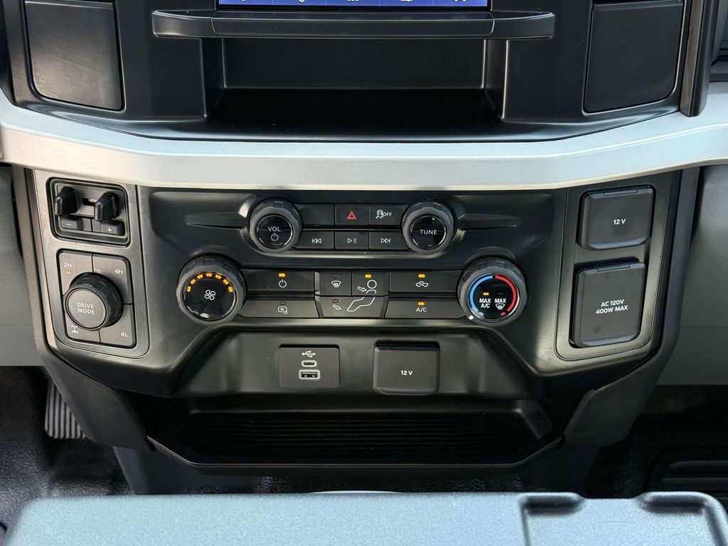 Used 2025 Ford F-250 Super Duty Truck