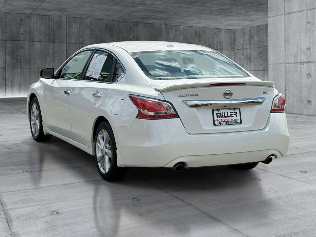 Used 2015 Nissan Altima Sedan