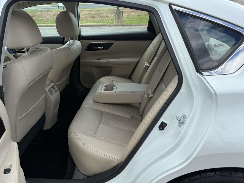 Used 2015 Nissan Altima Sedan