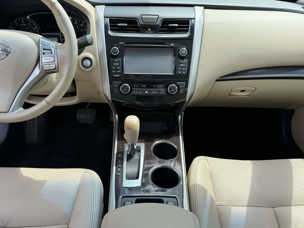 Used 2015 Nissan Altima Sedan