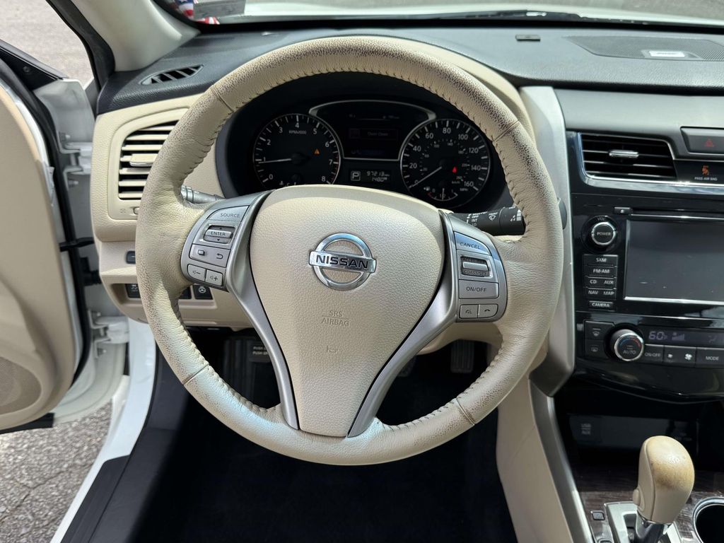 Used 2015 Nissan Altima Sedan
