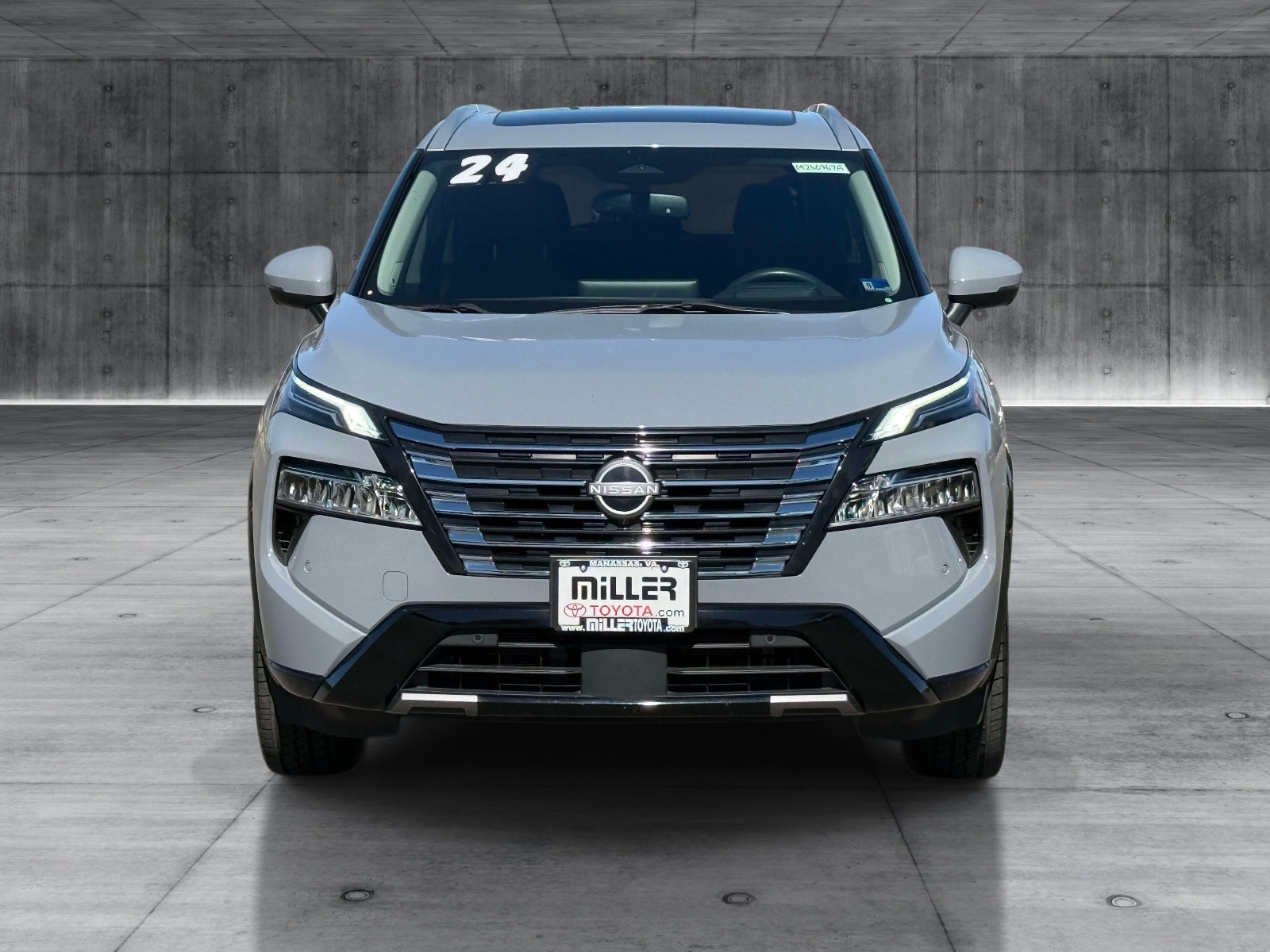 Used 2024 Nissan Rogue SUV