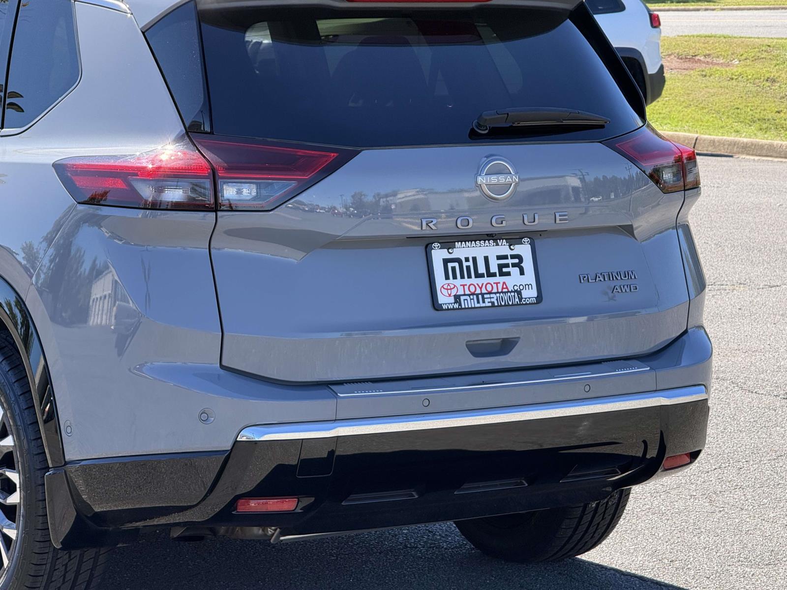 Used 2024 Nissan Rogue SUV