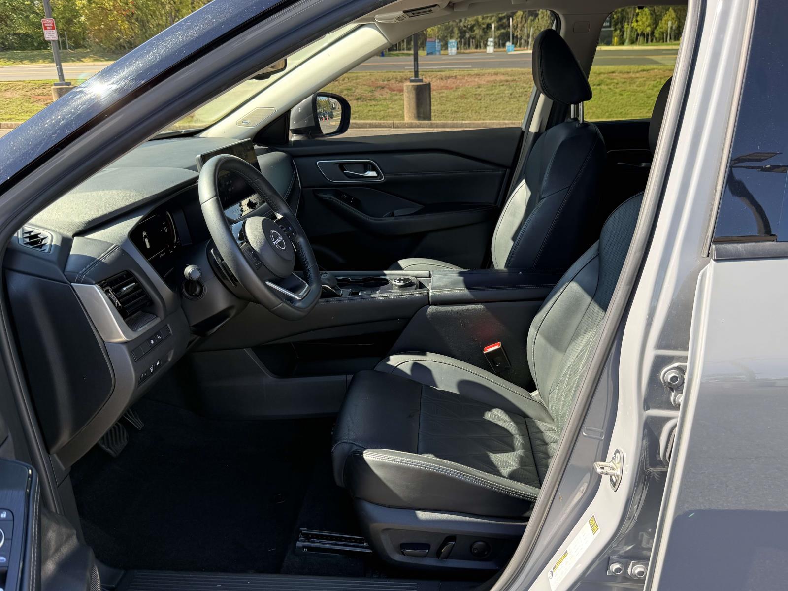 Used 2024 Nissan Rogue SUV