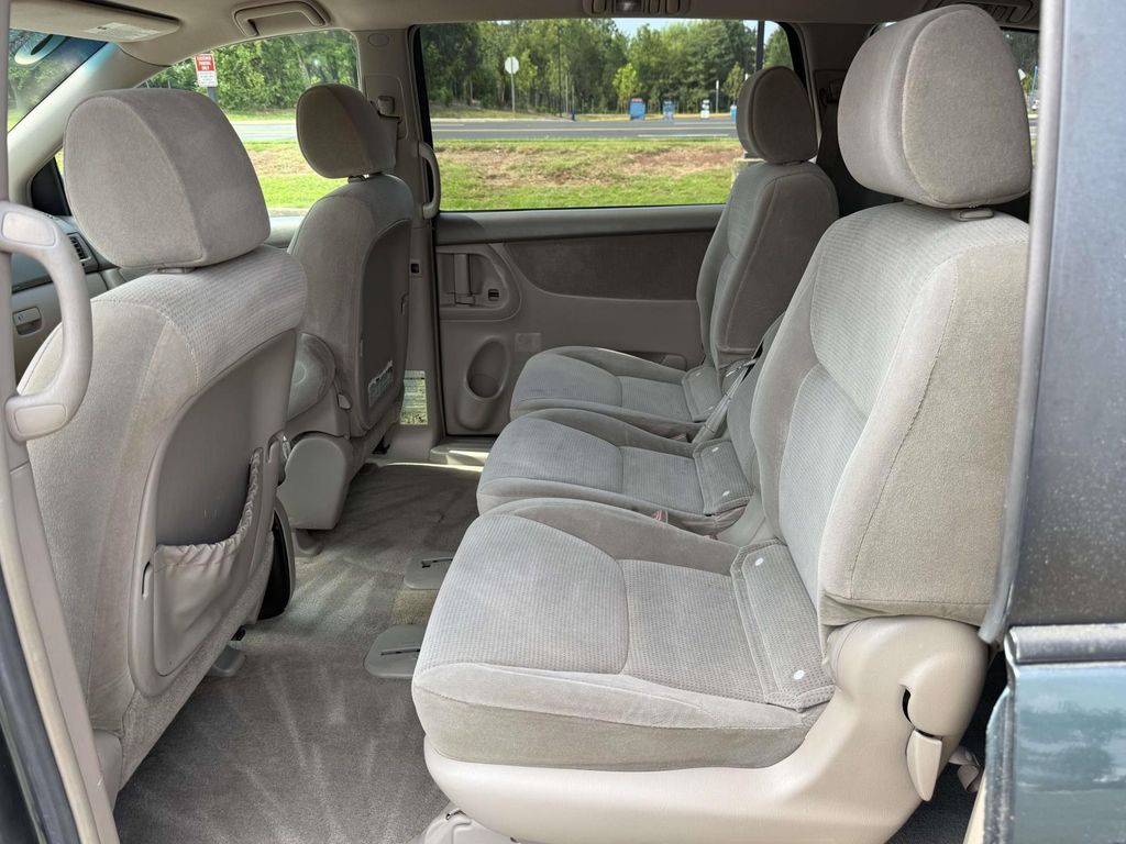Used 2005 Toyota Sienna Van