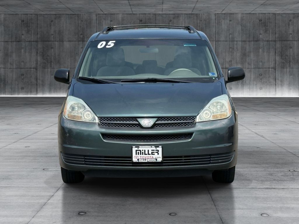 Used 2005 Toyota Sienna Van