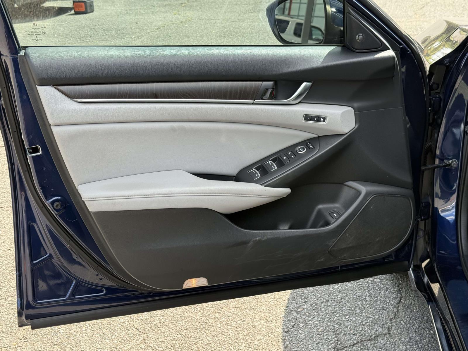 Used 2018 Honda Accord Hybrid Sedan