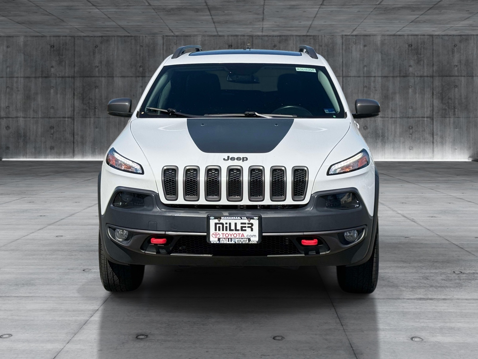 Used 2018 Jeep Cherokee SUV