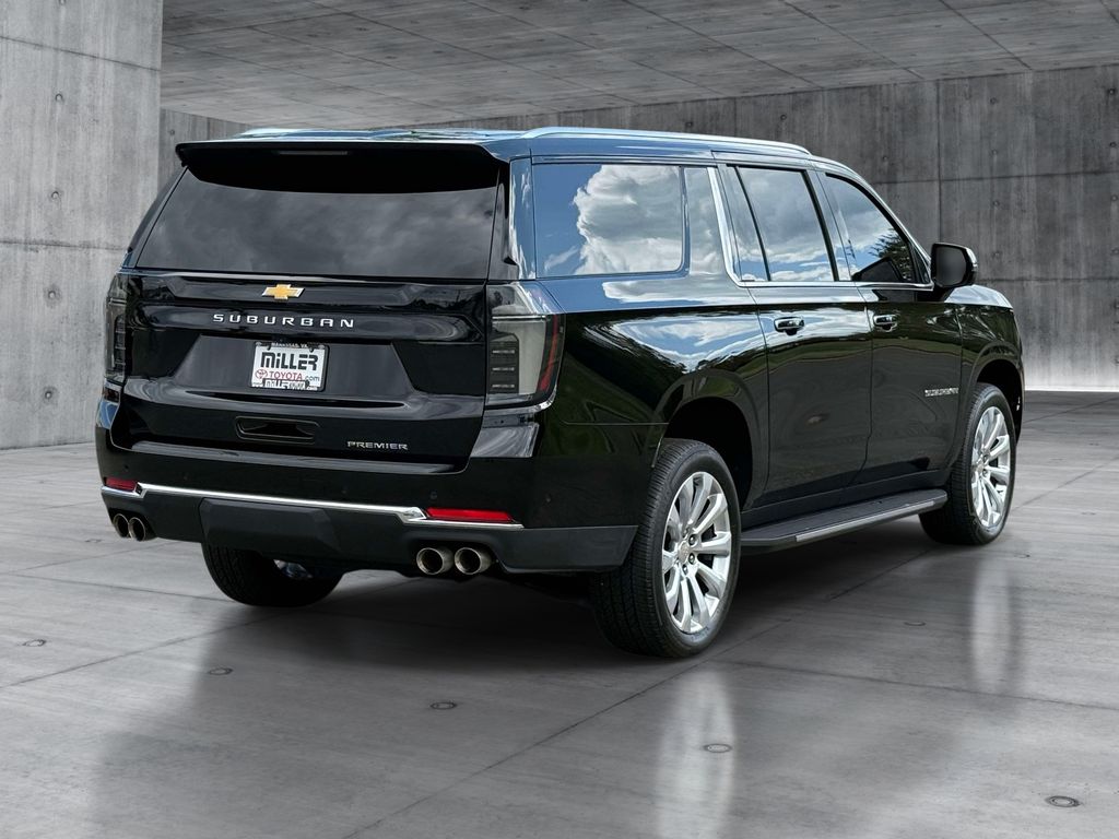 Used 2025 Chevrolet Suburban SUV