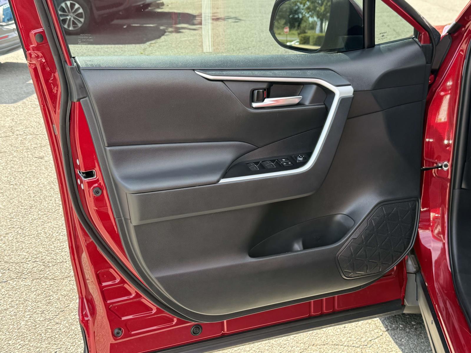 Used 2025 Toyota RAV4 SUV