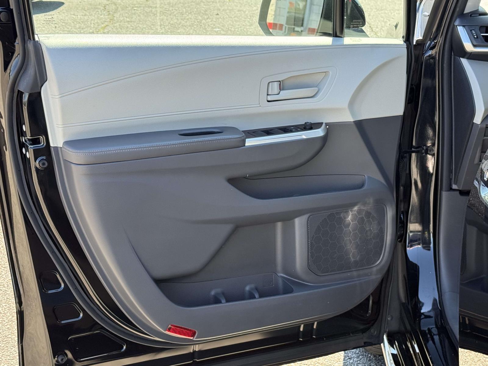 Used 2021 Toyota Sienna Van