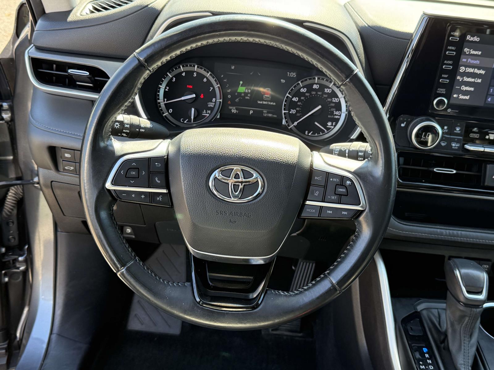 Used 2021 Toyota Highlander SUV