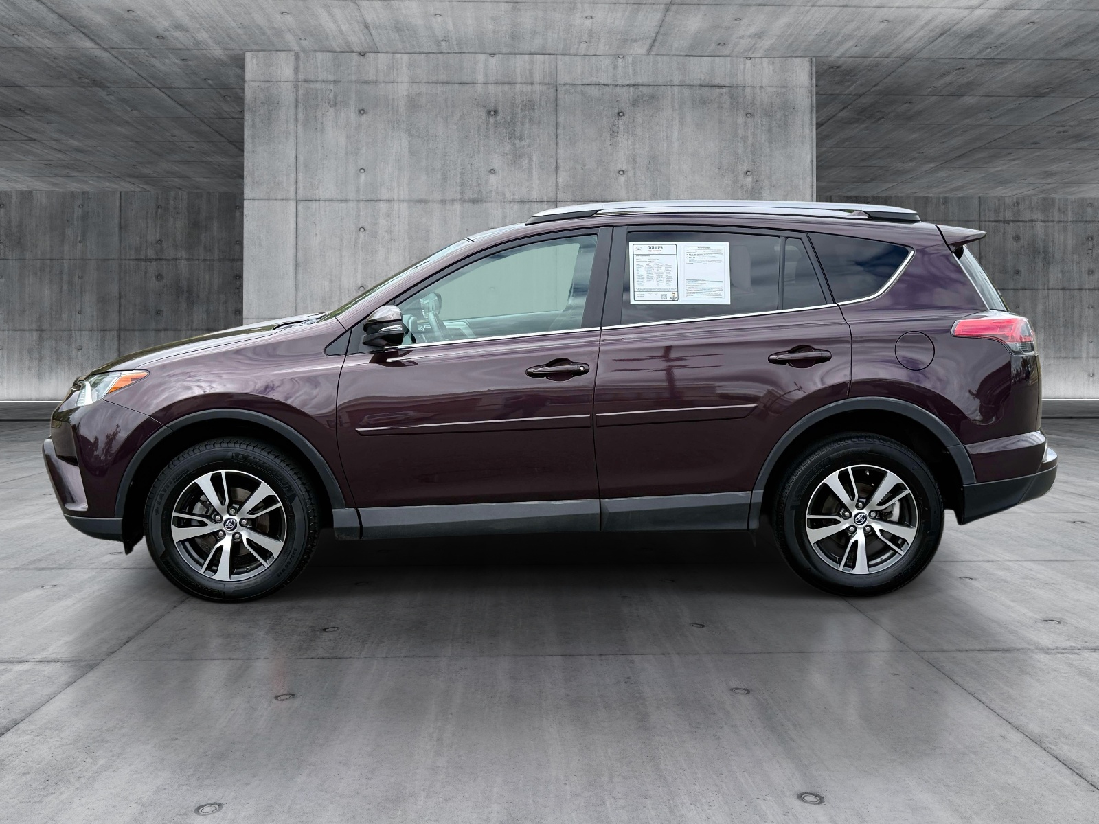 Used 2018 Toyota RAV4 SUV