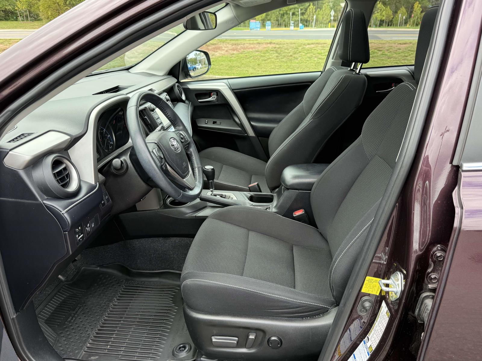 Used 2018 Toyota RAV4 SUV