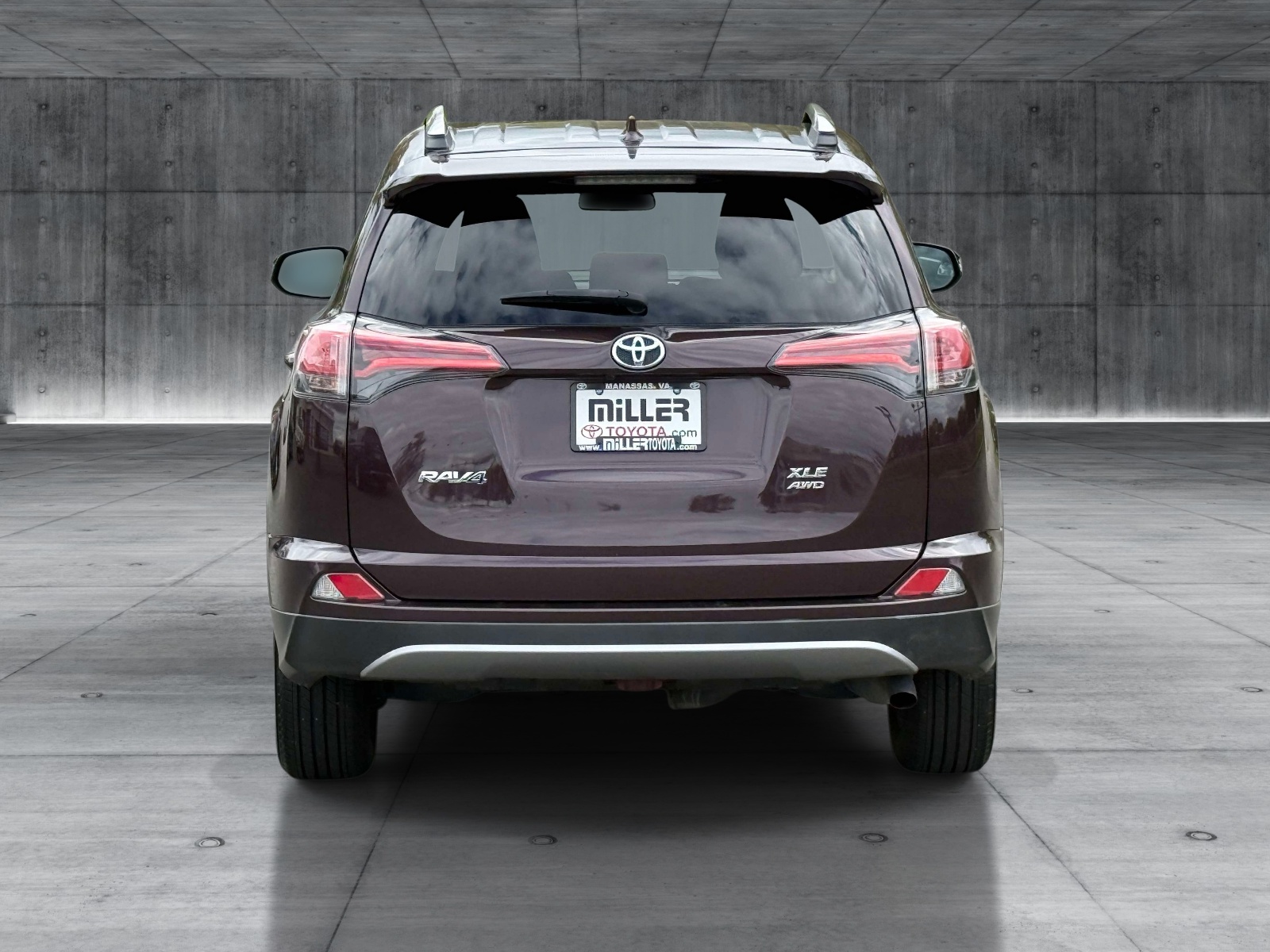 Used 2018 Toyota RAV4 SUV