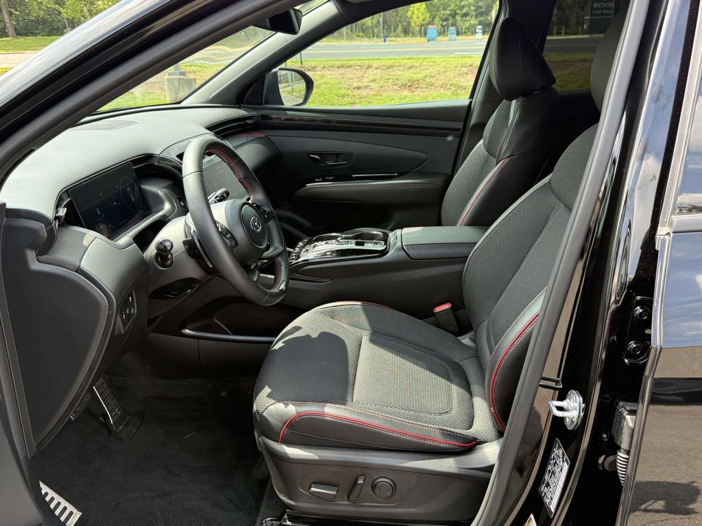 Used 2024 Hyundai Tucson Hybrid SUV