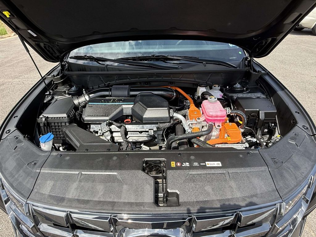 Used 2024 Hyundai Tucson Hybrid SUV