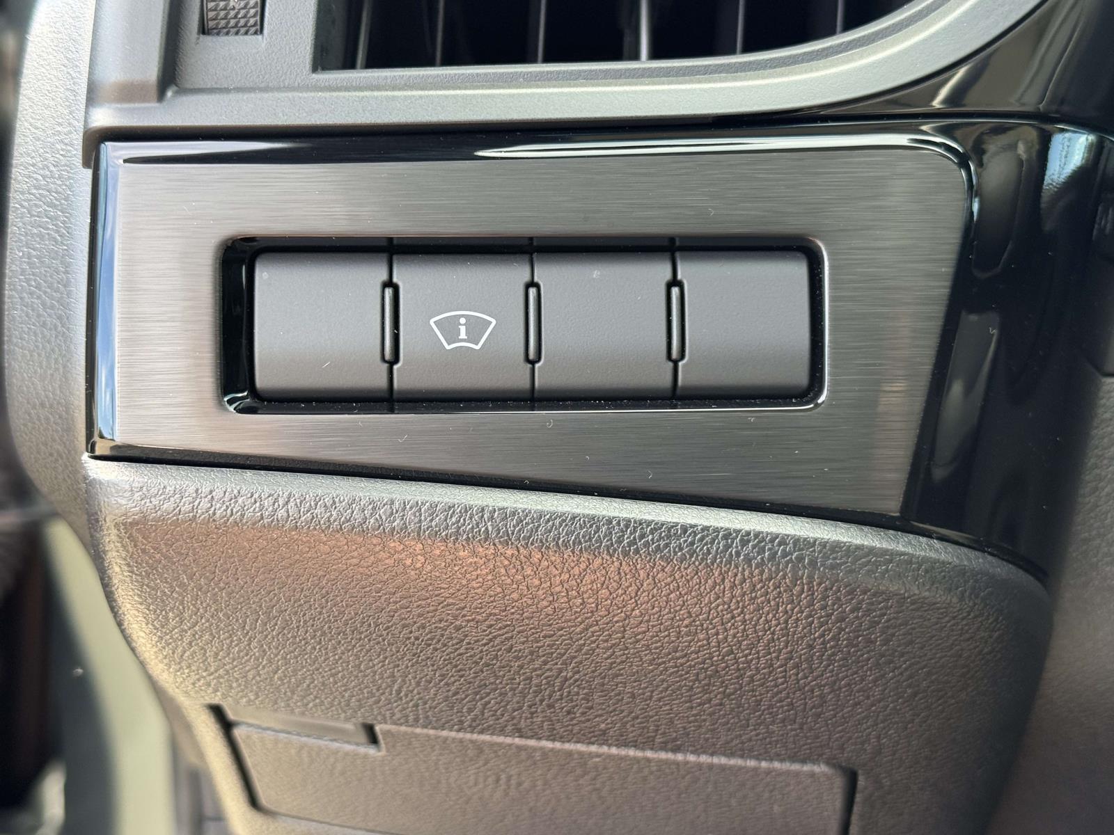 Used 2025 Lexus ES 350 Sedan