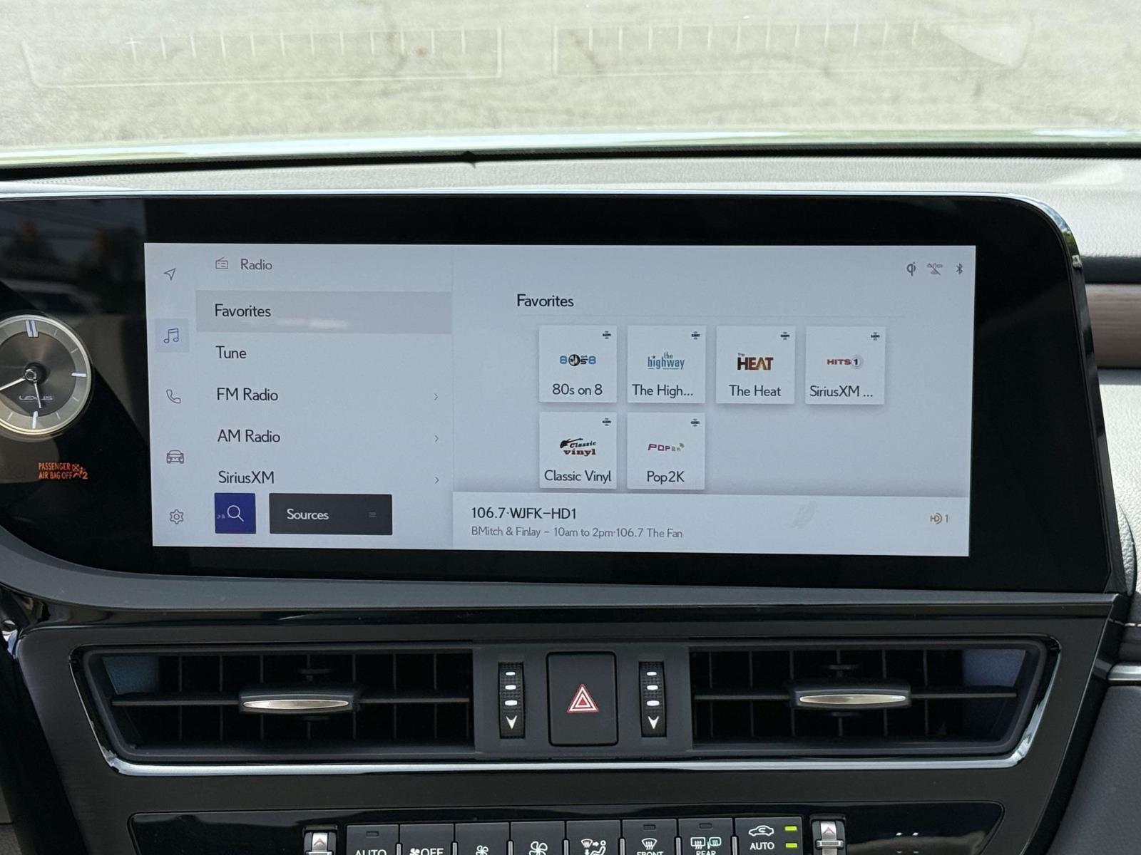 Used 2025 Lexus ES 350 Sedan