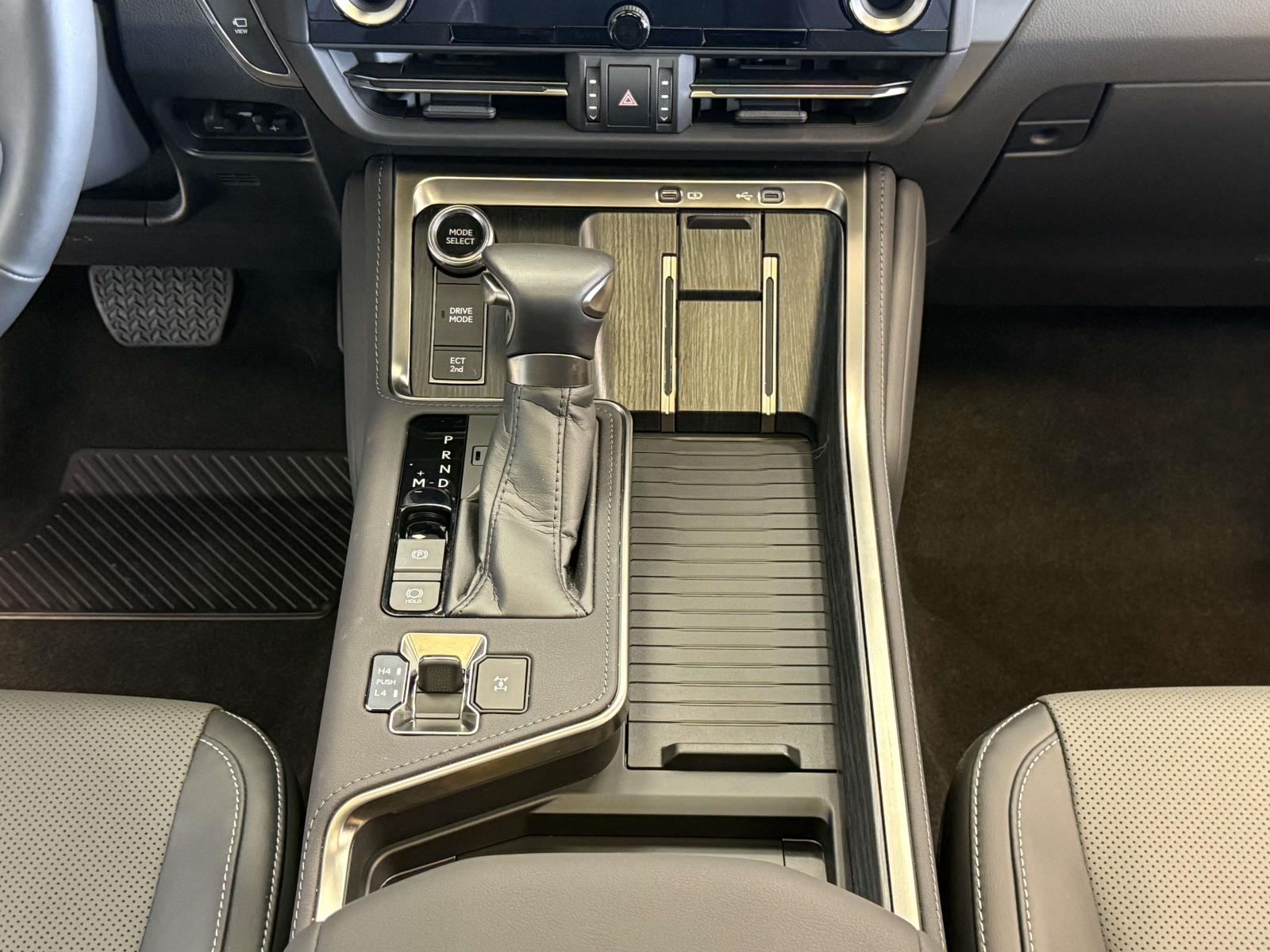 Used 2024 Lexus GX 550 SUV