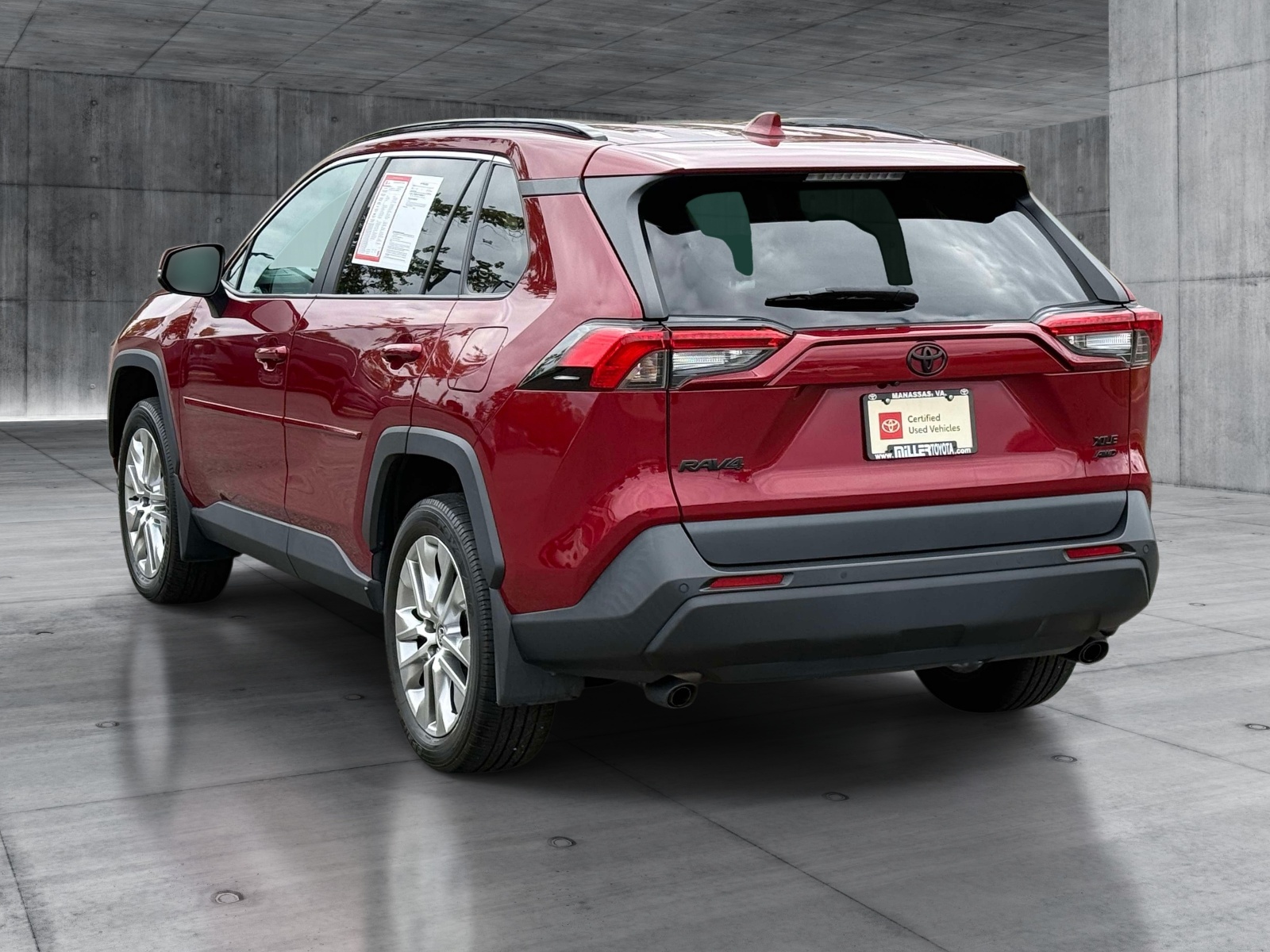 Used 2024 Toyota RAV4 SUV