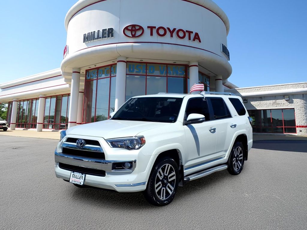 2018 Toyota 4Runner Limited 4x4 V6's photo