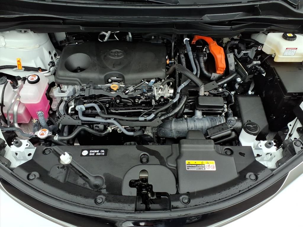 Used 2025 Toyota Sienna Van