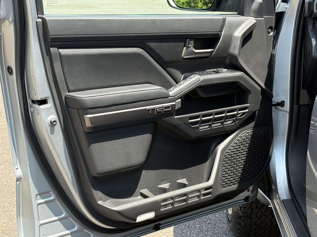 Used 2025 Toyota Tacoma Truck