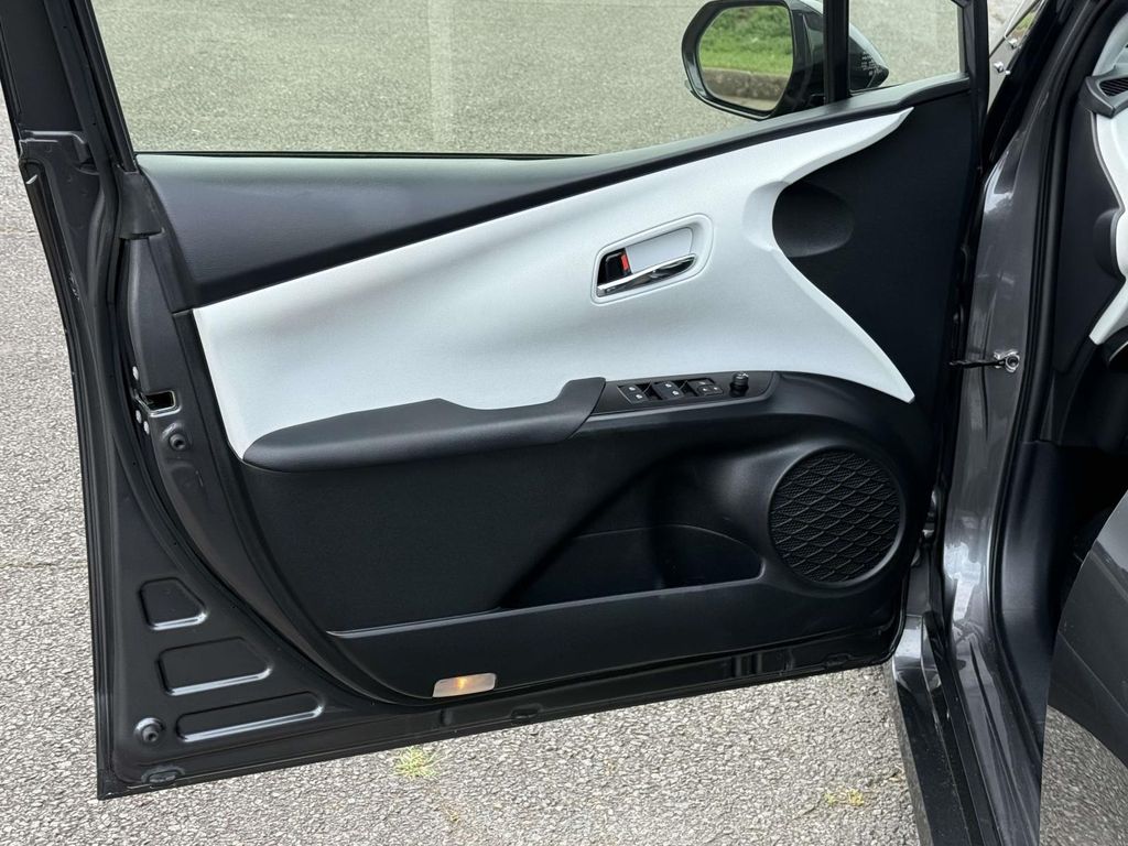 Used 2017 Toyota Prius Hatchback