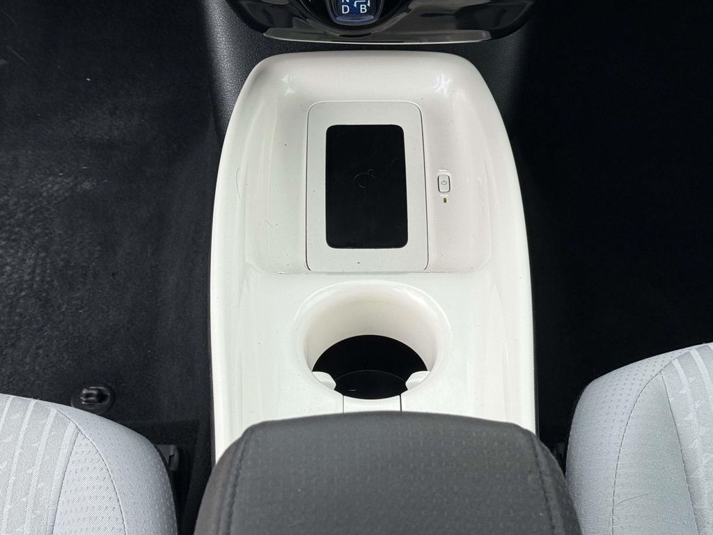 Used 2017 Toyota Prius Hatchback