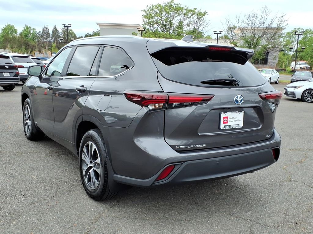 2024 Toyota Highlander XLE - Photo 7