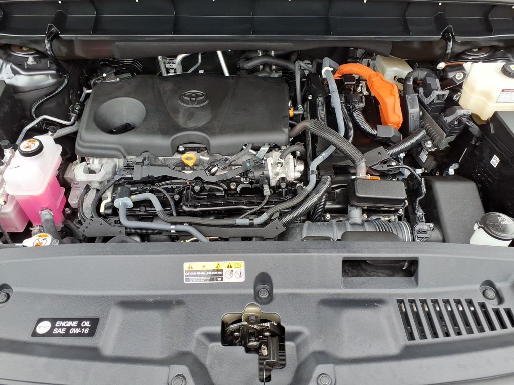 2024 Toyota Highlander XLE - Photo 19