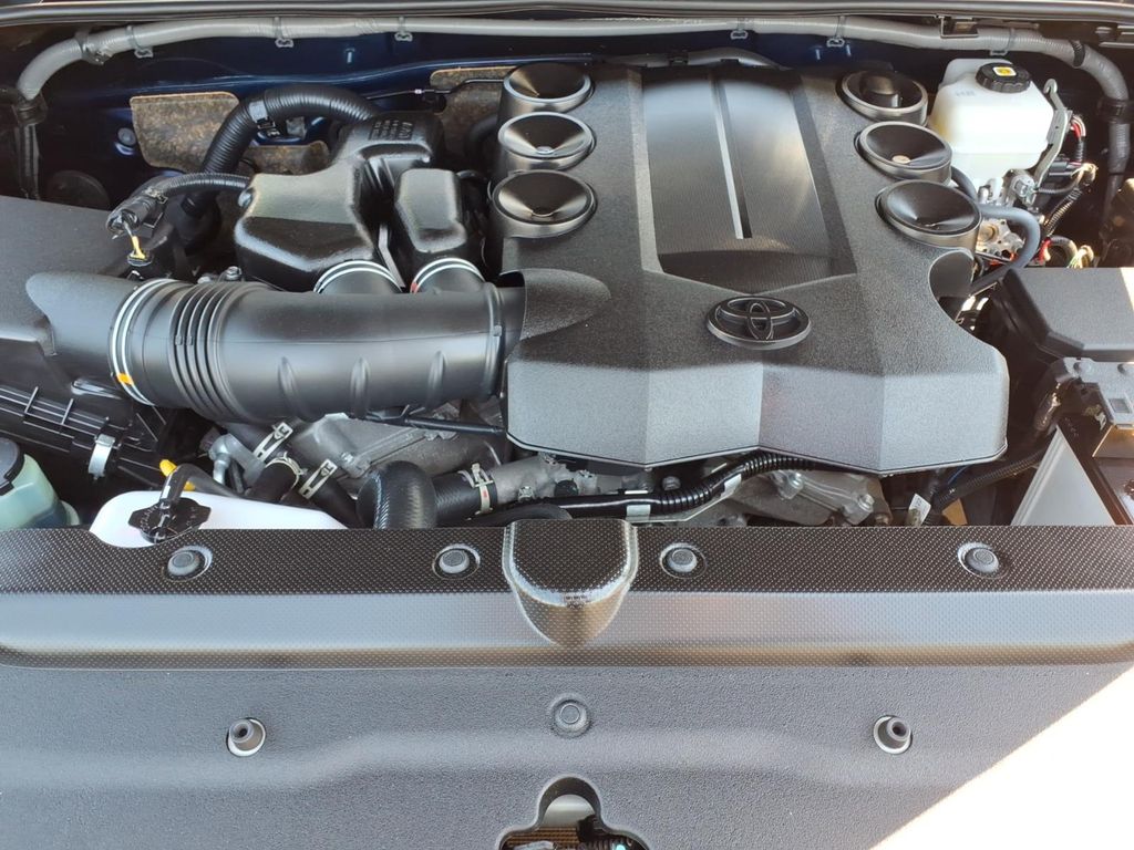 2023 Toyota 4Runner SR5 - Photo 18