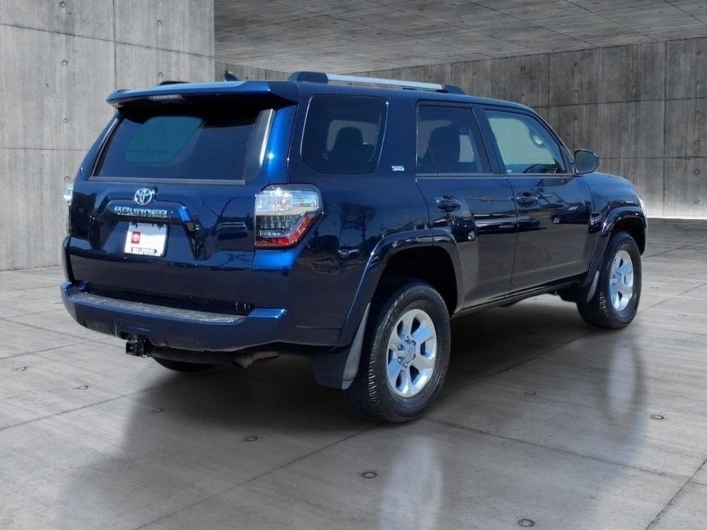 2023 Toyota 4Runner SR5 - Photo 9