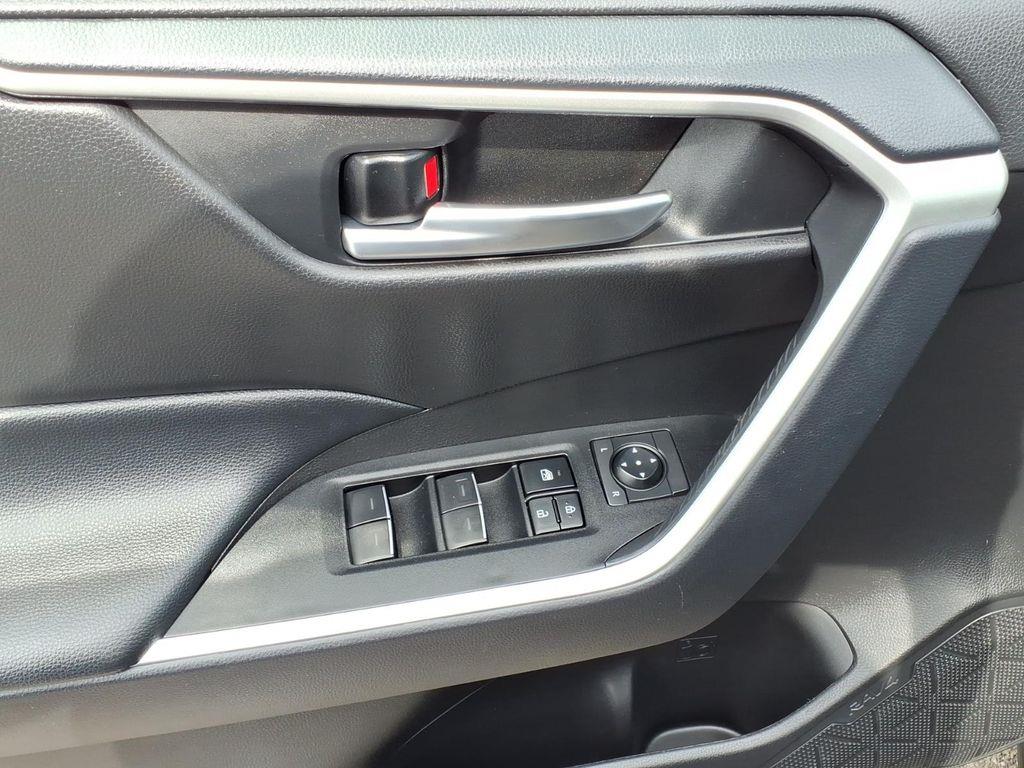 Used 2025 Toyota RAV4 SUV