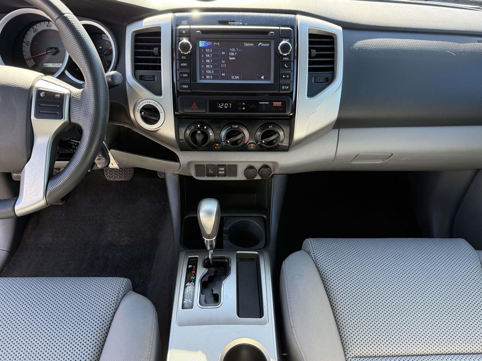 Used 2013 Toyota Tacoma Truck