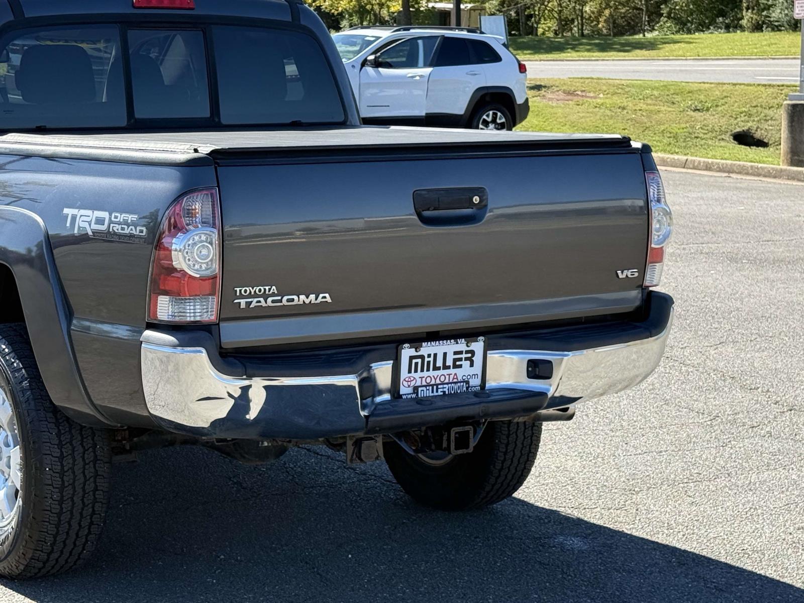 Used 2013 Toyota Tacoma Truck