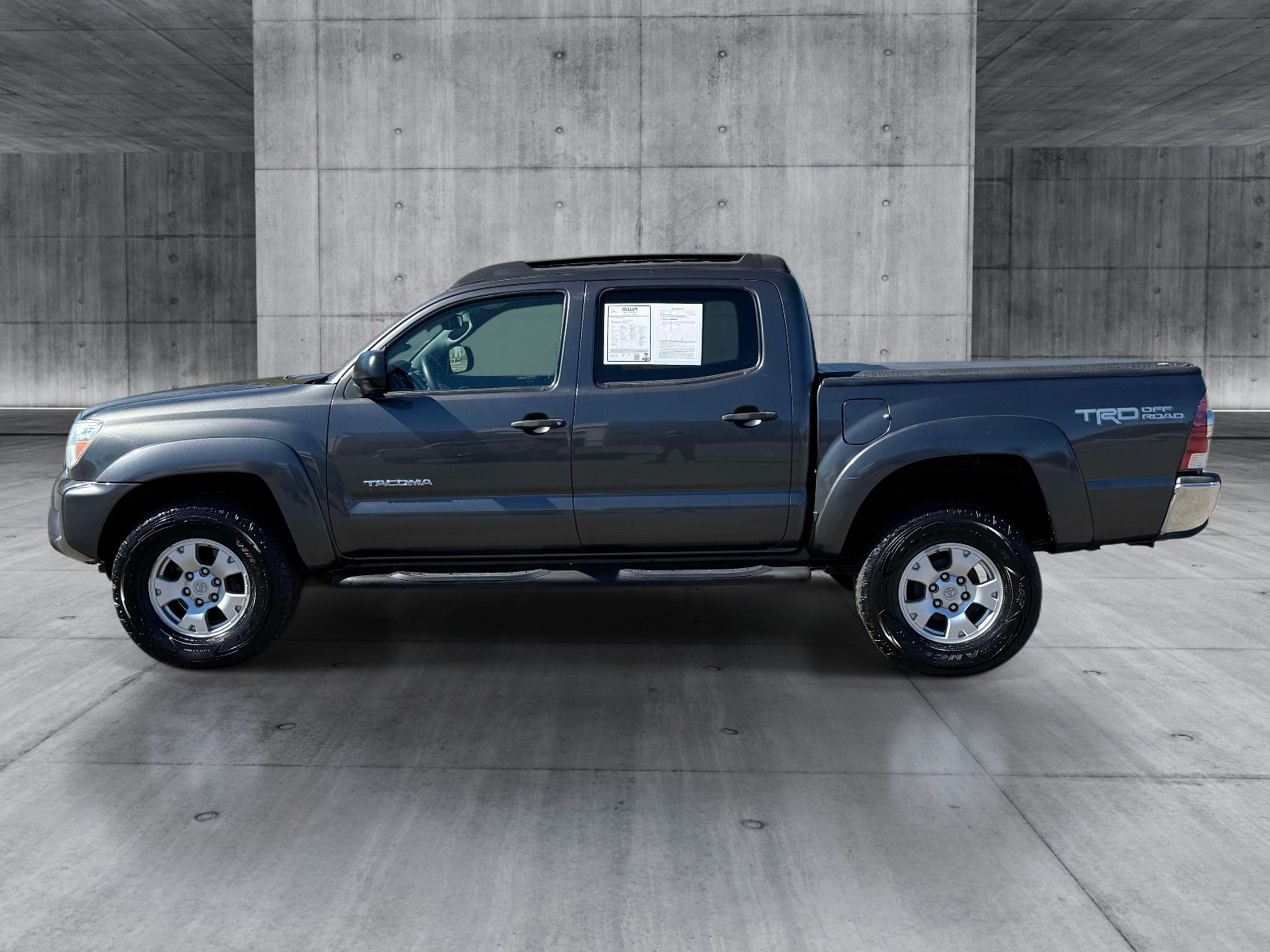 Used 2013 Toyota Tacoma Truck