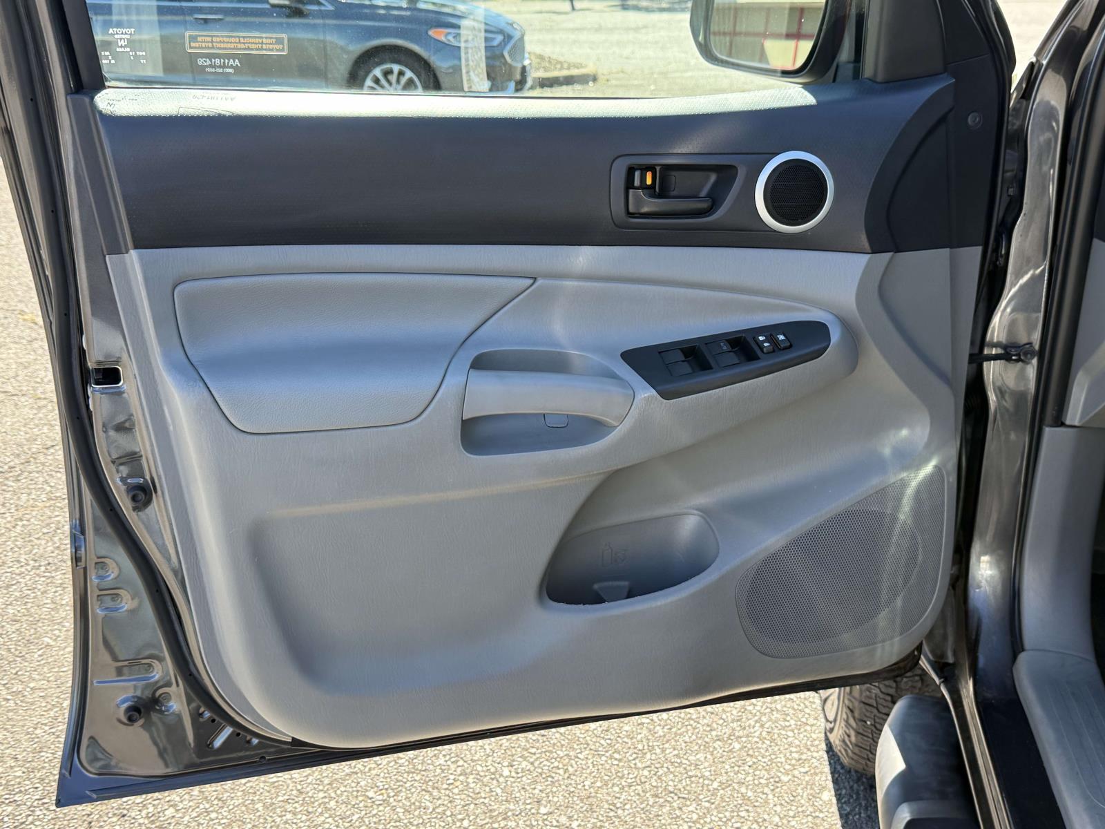Used 2013 Toyota Tacoma Truck