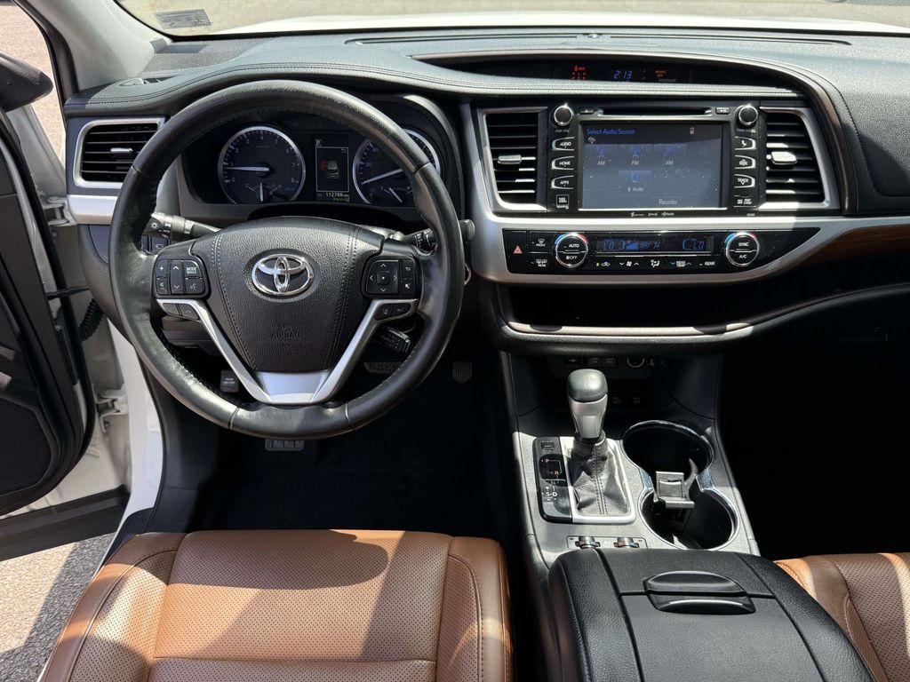 Used 2019 Toyota Highlander SUV