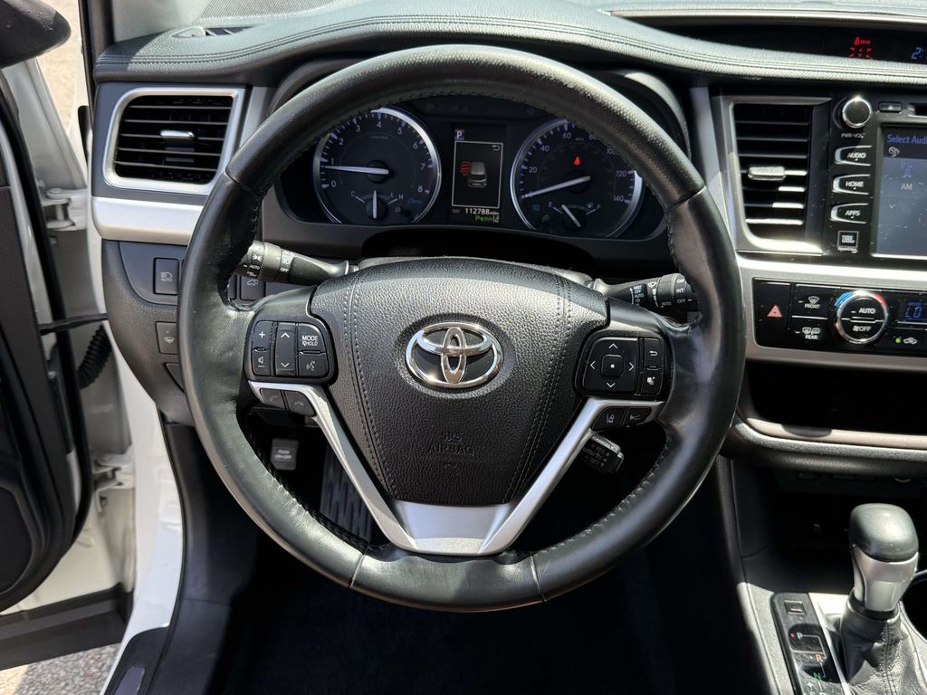 Used 2019 Toyota Highlander SUV