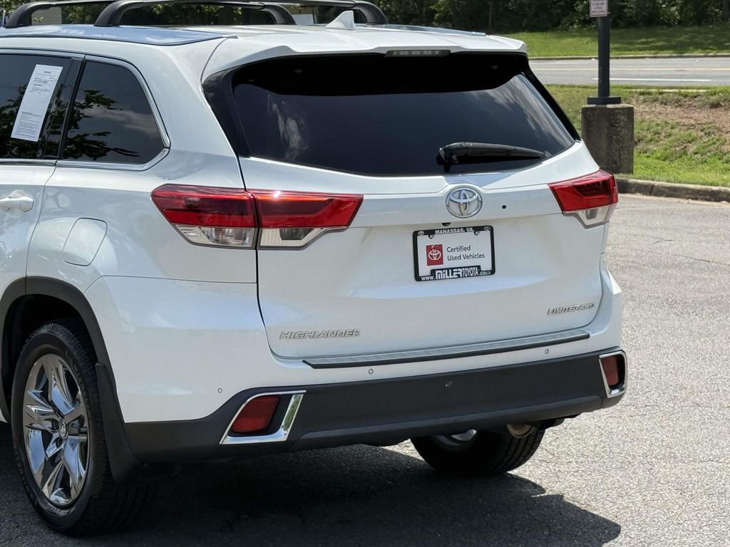 Used 2019 Toyota Highlander SUV
