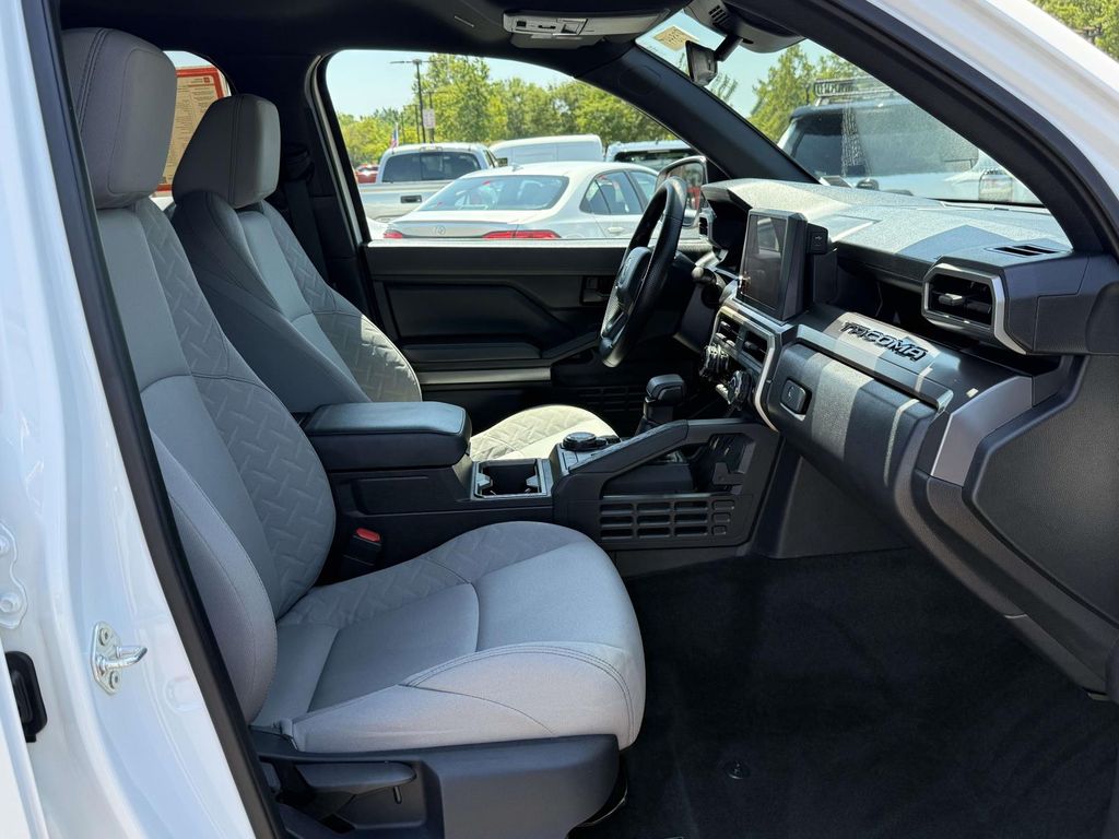Used 2025 Toyota Tacoma Truck