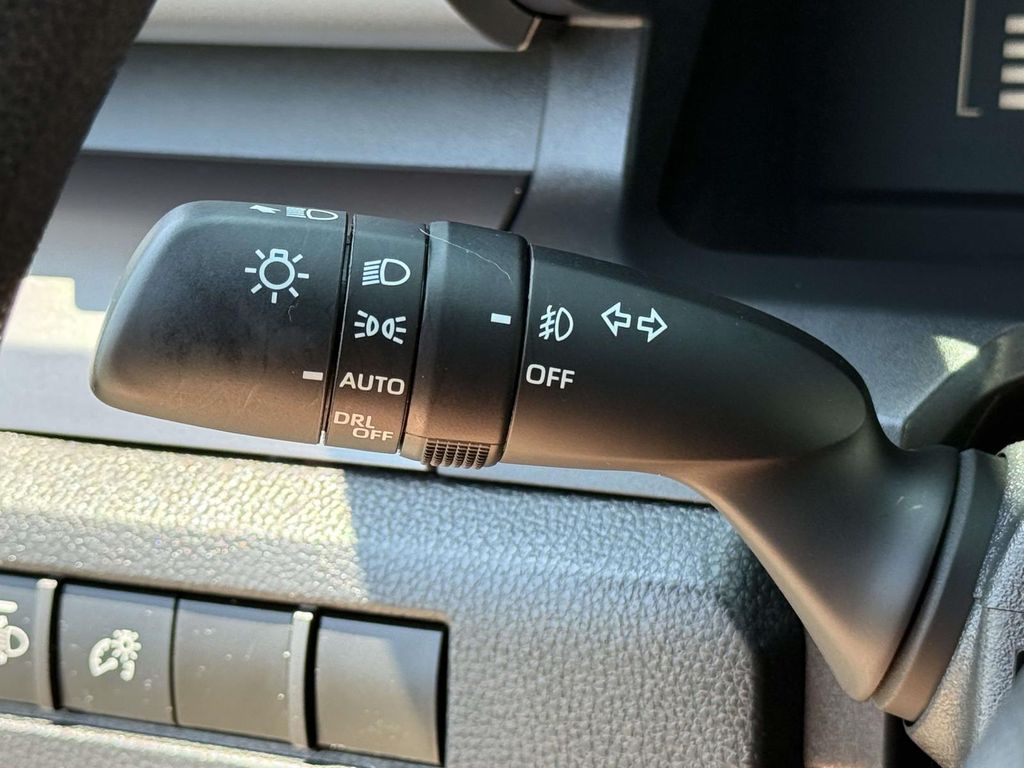Used 2025 Toyota Tacoma Truck